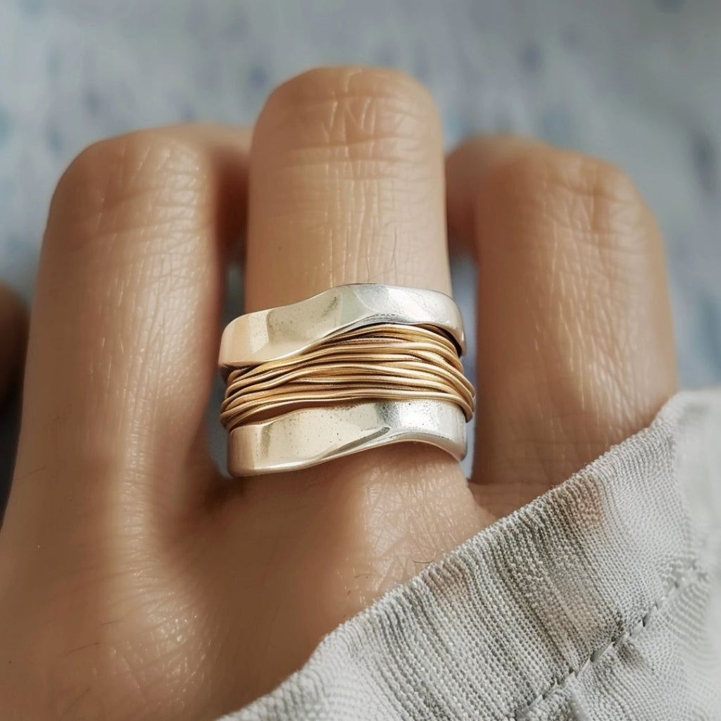 Threads Wrap Ring