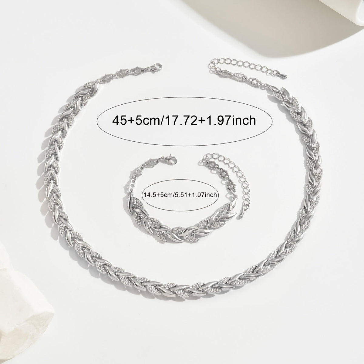 Fishtail Chain Set, view 10
