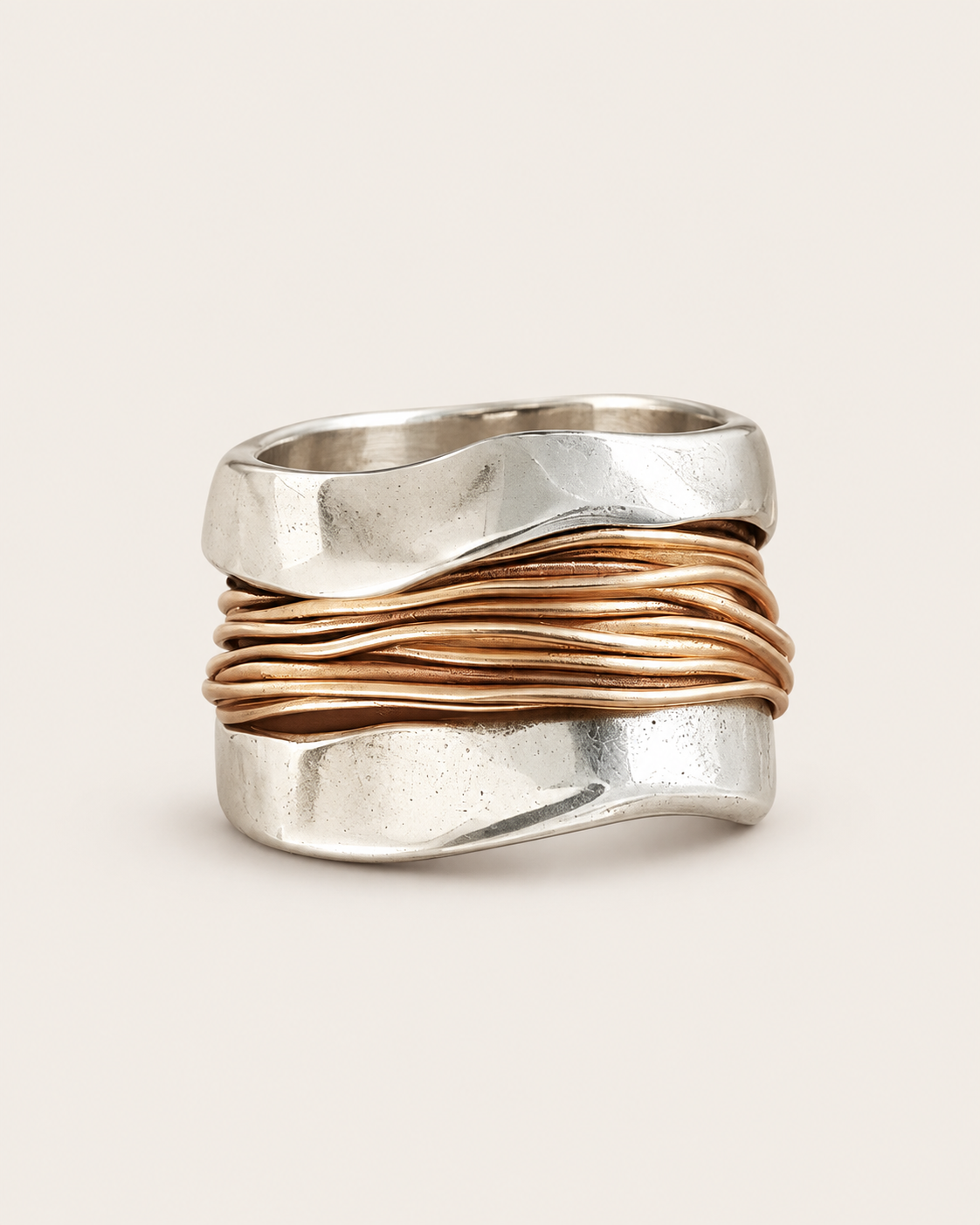 Threads Wrap Ring