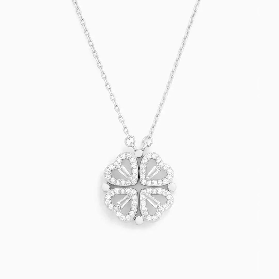 Four heart clover pendant in silver on a fine chain