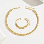 Fishtail Chain Set in gold, view 4