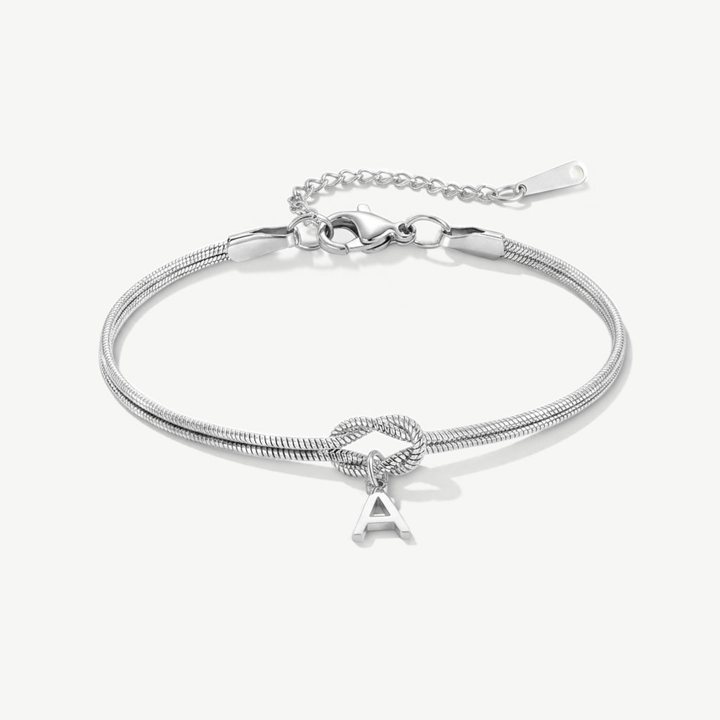 Initial knot bracelet in silver with the letter A