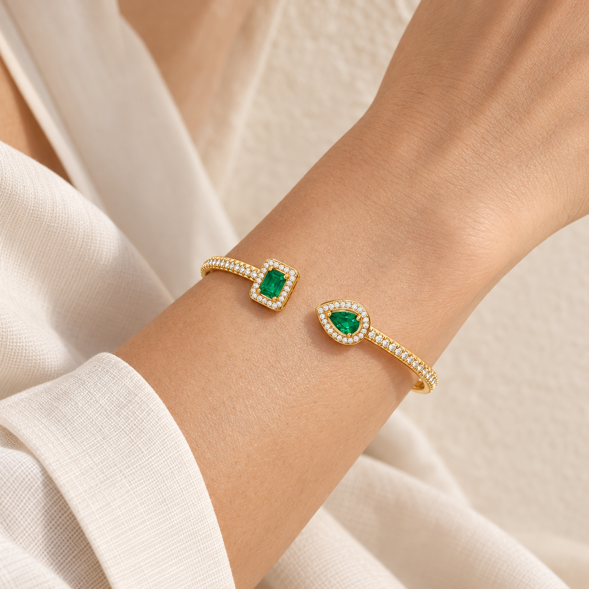 Green Stone Bangle