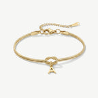 Initial knot bracelet in gold with the letter A